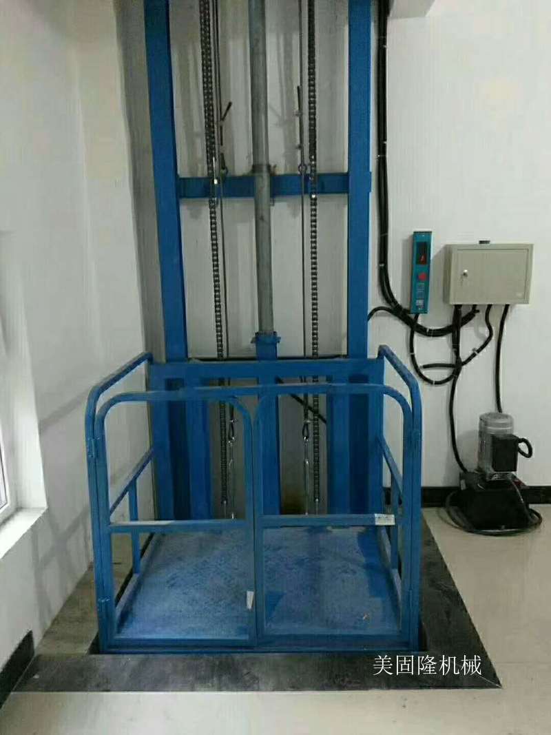 大连单臂导轨式升降机厂家